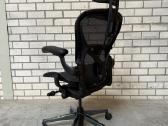 Herman Miller Aeron Remastered Onyx Atlas Headrest - nuotraukos Nr. 3