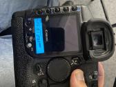 Canon EOS-1D Mark II N Siūlykite kainas, nuo 200 € - nuotraukos Nr. 3