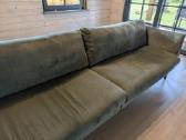 Didelė žalia sofa - nuotraukos Nr. 2