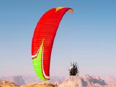 Parasparnis. Paramotoro sparnas.