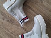 Tommy Hilfiger odiniai aulinukai, kainavo 200eu - nuotraukos Nr. 4