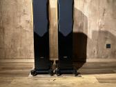 Usher Compass X-929