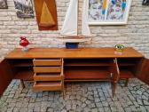 Vintažinė mid century riešutmedžio indauja/komoda - nuotraukos Nr. 16