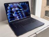 MacBook air 15 colių 2023 a2941 m2/8gb/256gb.