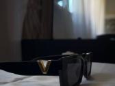 Valentino (Vlogo)