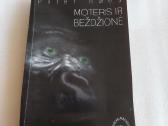 Moteris ir beždžionė