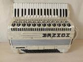 Hohner Champion