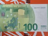 Banknotai su gimimo diena.
