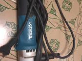 Makita elektrinės skardos žirkės