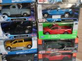 Amerikietiški Ford pikapai 1:24