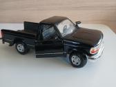 Amerikietiški Ford pikapai 1:24 - nuotraukos Nr. 2