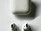 Ausinės Airpods 2 with Wireless Charging Case - nuotraukos Nr. 4