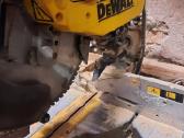 Parduodamas Dewalt skersavimo pjūklo komplektas - nuotraukos Nr. 7
