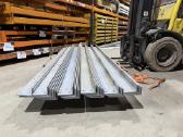 Dažyti metaliniai tvirti kampuočiai kampuotis 8mm
