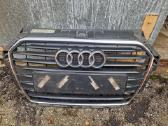 Audi A1 priekinės groteles