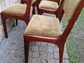 Vintažinės mid century raudonmedžio kėdės