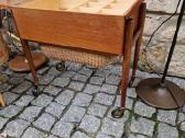 Vintažiniai rankdarbių staliukai ir dėžutės - nuotraukos Nr. 13
