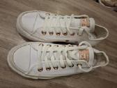 Nauji Convers 35 dydžio