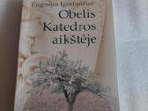 Obelis Katedros aikštėje