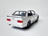 Bmw M3 E30 baltas 1:43 Norev - nuotraukos Nr. 5