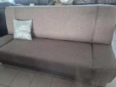 Idealios būklės sofa lova su patalynės dėže