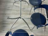 Itališkas Calligaris svetainės stalas ir kėdės - nuotraukos Nr. 3