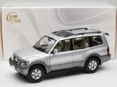 Mitsubishi Pajero V73