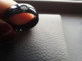 Juodas bižuterinis žiedas su Swarovski akute - nuotraukos Nr. 3