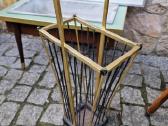 Vintažinis mid century riešutmedžio staliukas - nuotraukos Nr. 14