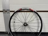 DT swiss ratas su powermeter
