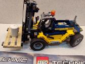 Lego Technic 42079 Sunkiasvoris šakinis krautuvas