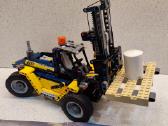 Lego Technic 42079 Sunkiasvoris šakinis krautuvas - nuotraukos Nr. 4