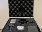 Akg C214