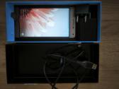 Lenovo mobilus telefonas su pakrovėju
