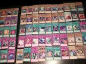 100 skirtingų Yu-gi-oh kortų, visų po 3 vienetus. - nuotraukos Nr. 2