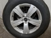 Audi Q7/q5 Bridgestone padangos su ratlankiais