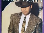 Elton John Breaking hearts vinilo plokstele