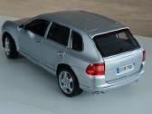 Porsche Cayenne Turbo 1:18 - nuotraukos Nr. 3