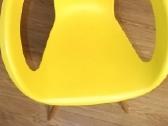 Chair kėdė