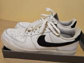 Nike Air Force kedai
