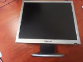 17" monitorius Samsung