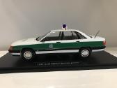Audi 100 (C3) Polizei