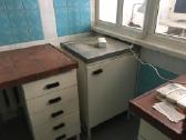 Laboratorinės spintos, kėdės, įrengimai, indai, kt - nuotraukos Nr. 2