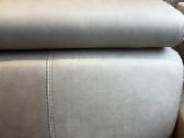 Parduodama puikios būklės odinė sofa su pufu - nuotraukos Nr. 8