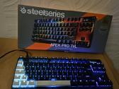 Steelseries, Razer, Corsair, Cherry klaviatūros
