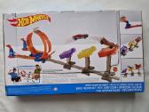 Hot Wheels didžiulė lenktynių trasa su triukais - nuotraukos Nr. 2