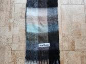 Stilingas Acne Studios šalikas - nuotraukos Nr. 2