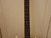 Cmi electric bass bosine gitara