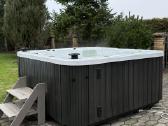 Sūkurinė vonia jacuzzi