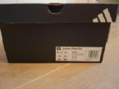 Adidas kedai - nuotraukos Nr. 3